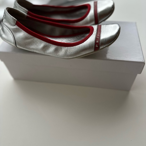 Prada Metallic Silver and Deep Red Flats - Picture 1 of 6